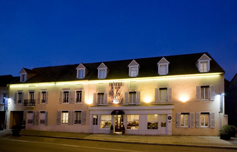 Khách sạn Qualys- Beaune De La Paix