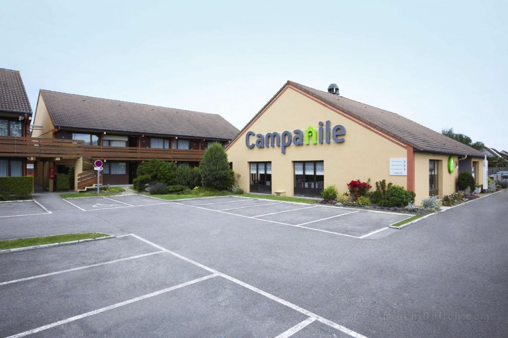 Khách sạn Campanile Calais
