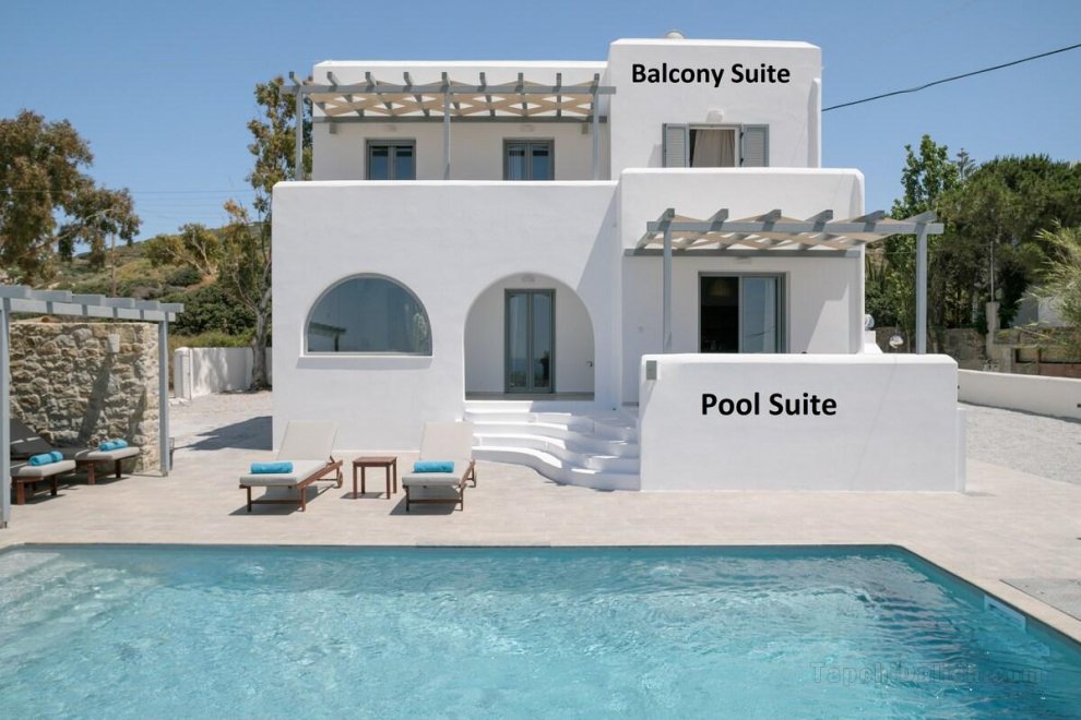 Naxos Infinity Villa Pool Suite - 8 mins from port