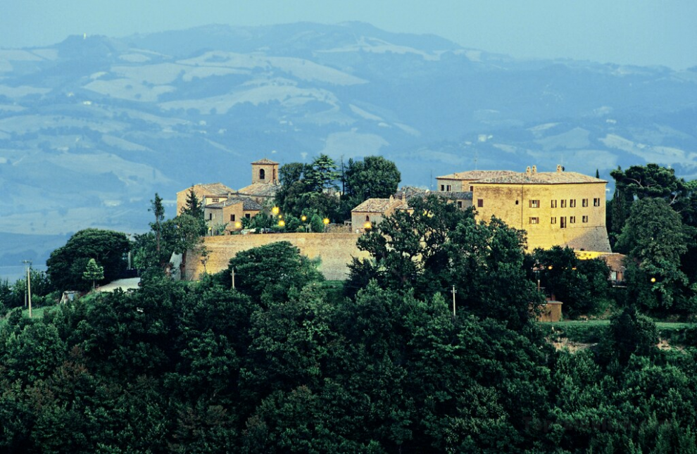 Palazzo Viviani Castello di Montegridolfo