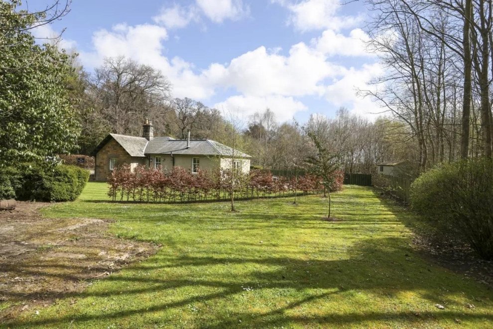 ALTIDO - Stunning 3 Bed Lodge With Gardens At Gilmerton House