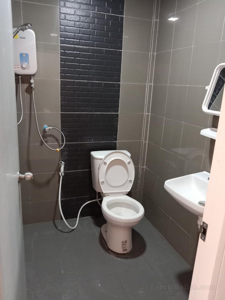 500平方米1臥室獨立屋 (廊磨喃蒲市中心) - 有1間私人浴室