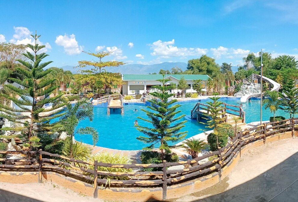 Khách sạn RedDoorz @ Realmar Resort Pangasinan