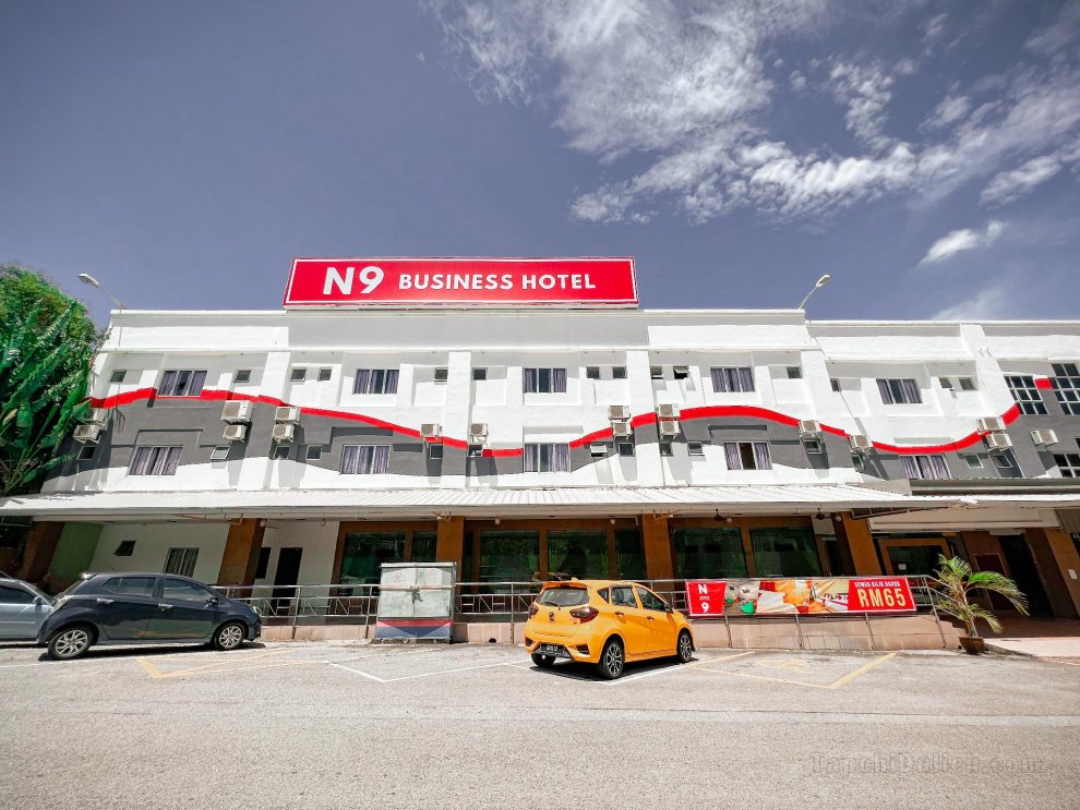 Khách sạn N9 Business