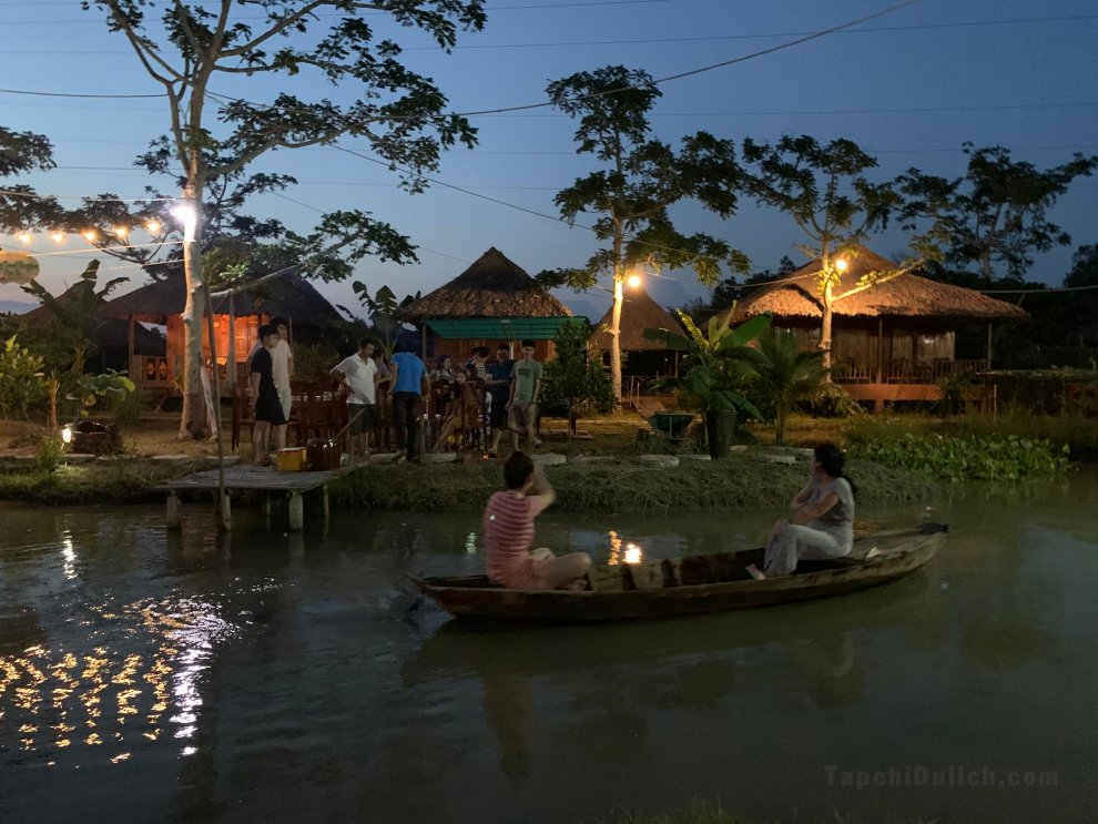 Mekong Daniel Resort (Bungalow3)