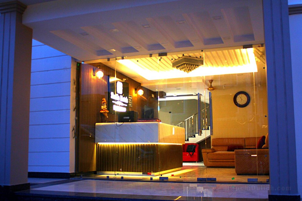 Khách sạn ShriGo Haridwar