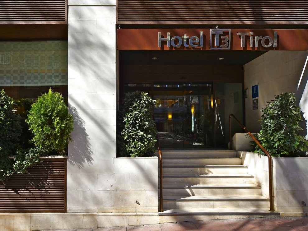 Khách sạn Indigo Madrid- Princesa