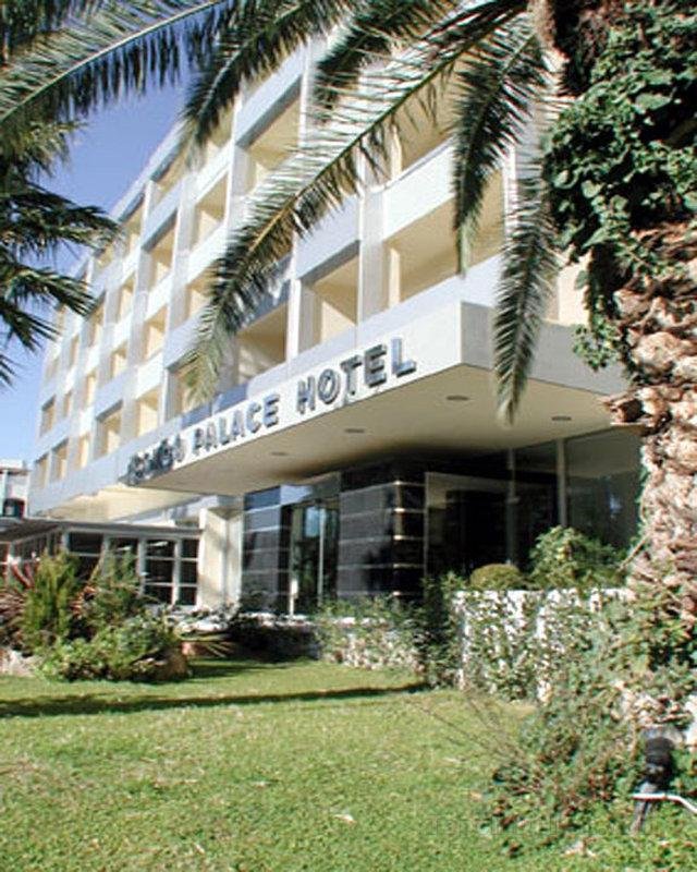 Khách sạn Congo Palace