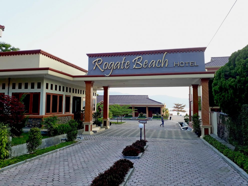 羅加特海灘酒店
