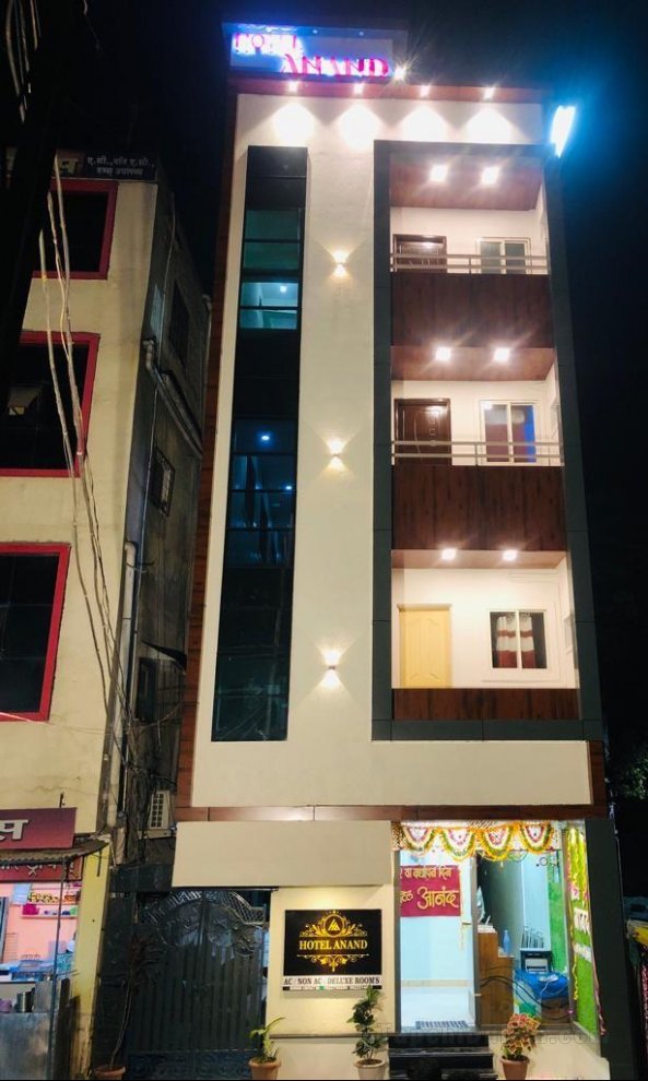 Khách sạn Anand Residency