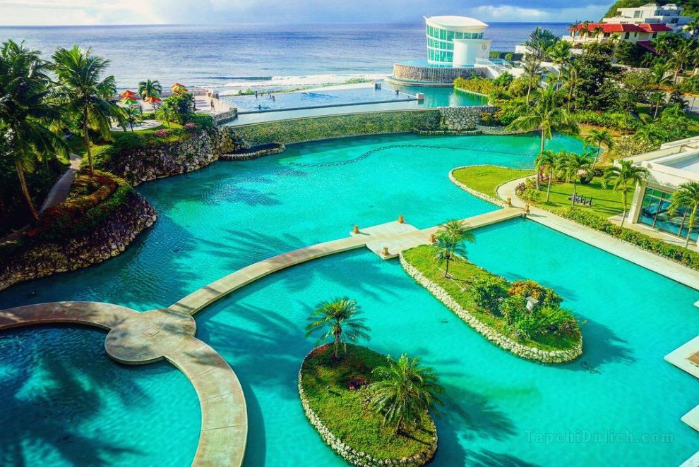 RIHGA Royal Laguna Guam Resort
