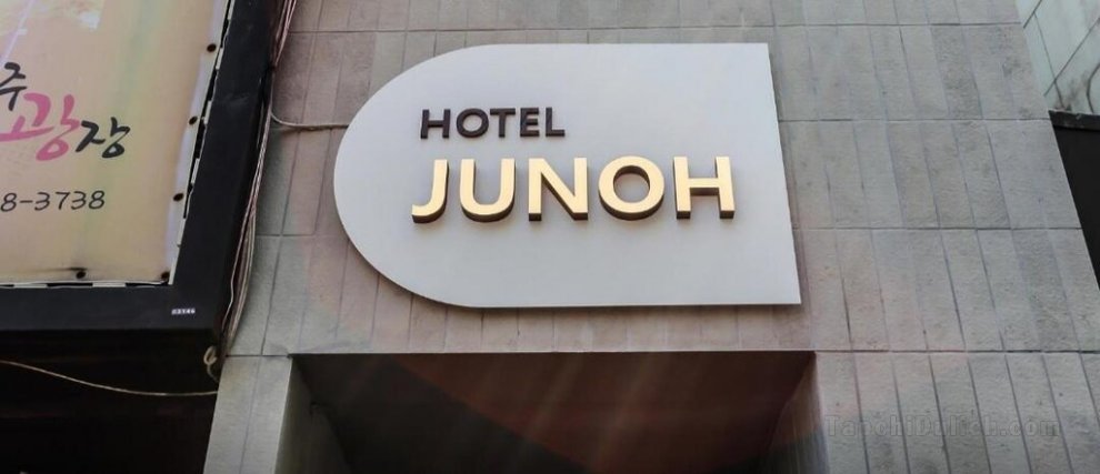 Khách sạn Junoh(종로 호텔 준오)