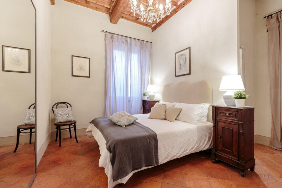 VILLA CONTESSA 5 bedrooms Villa with Private Pool in BAGNI DI LUCCA wifi