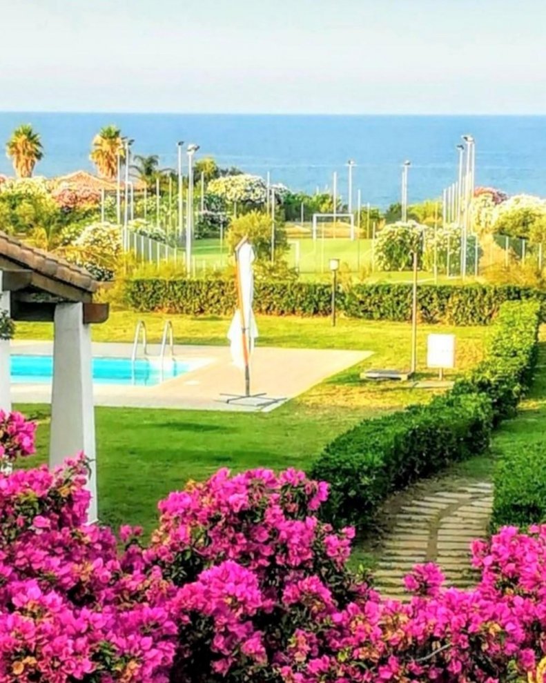 Villino panoramico sul mare con piscina privata.
