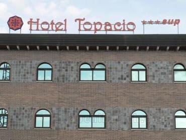 Khách sạn Topacio