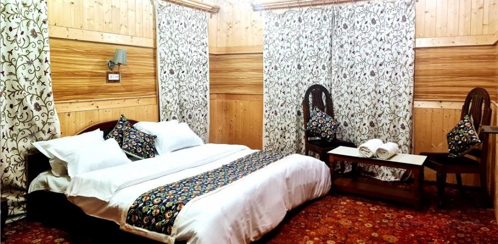 Khách sạn Mehtab Resorts Srinagar