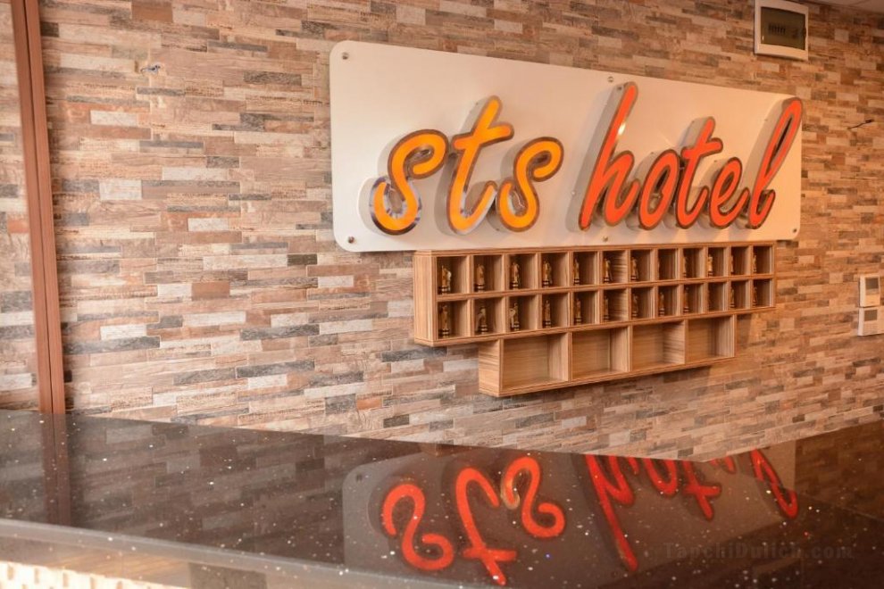 STS HOTEL