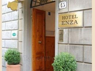 Khách sạn Enza