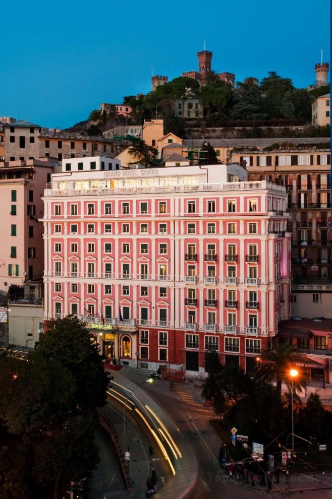 Khách sạn Grand Savoia