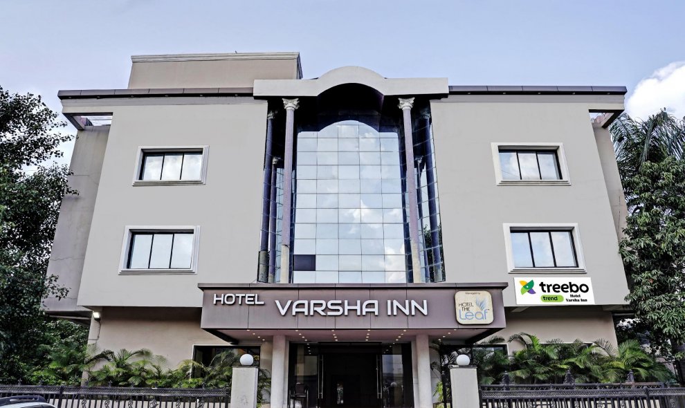 Khách sạn Treebo Trend Varsha Inn