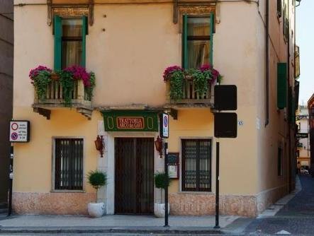 Khách sạn Al Castello