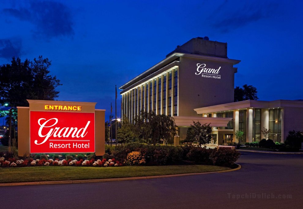 Khách sạn Grand Resort