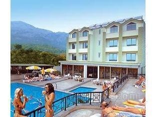 Khách sạn Erkal Resort