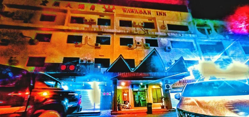 Khách sạn Wawasan Inn