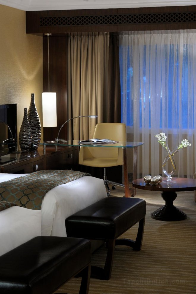 The Bristol Hotel Dubai
