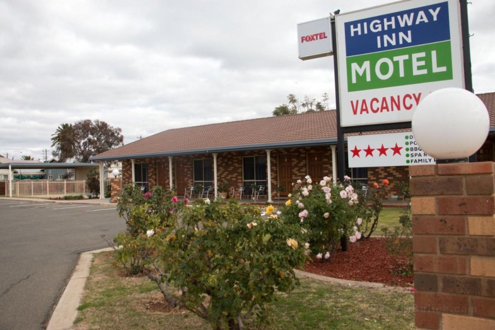 Highway inn motel, Hay NSW