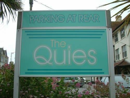 Khách sạn The Quies