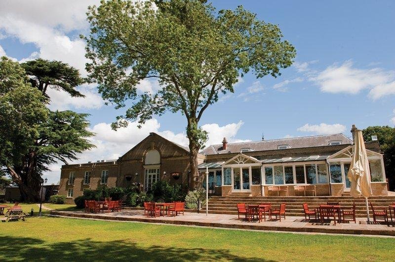 Khách sạn Best Western Normanton Park