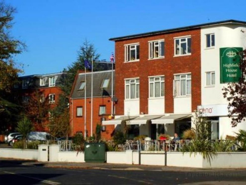 Khách sạn Highfield House