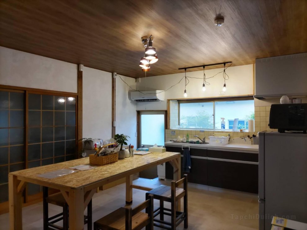 Dear U Uwajima Guest House & Cafe