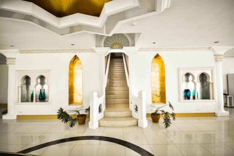 Khách sạn Estancia Resort by SMS Hospitality