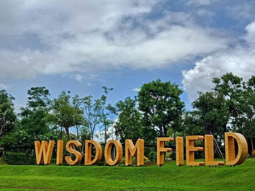 Wisdom Field Resort & Spa