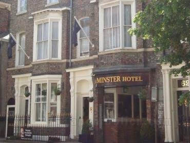 Khách sạn The Minster