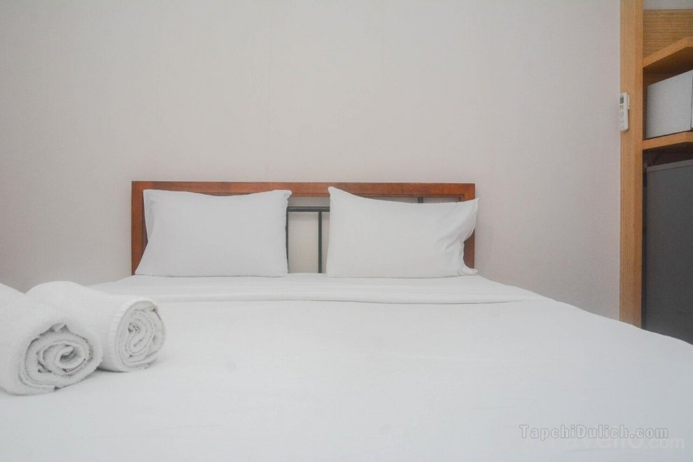 Comfy and Tidy Studio at Cinere Resort By Travelio