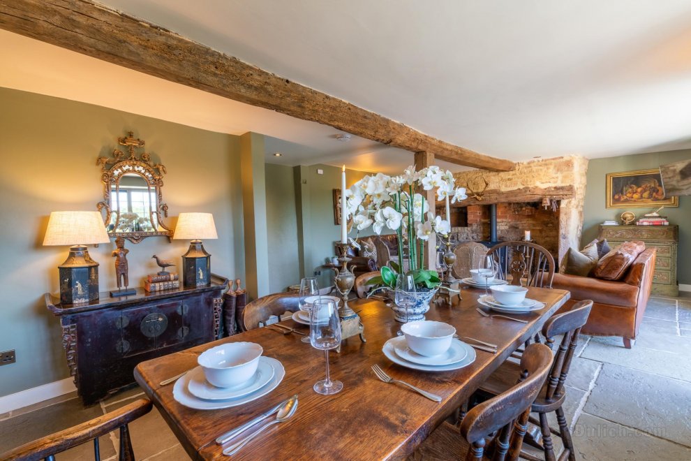 Stunning Cotswold Cottage in Snowshill, Broughwood Cottage
