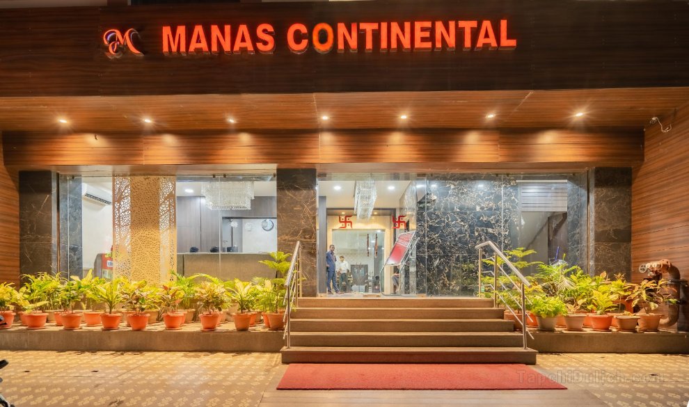 Khách sạn Manas Continental