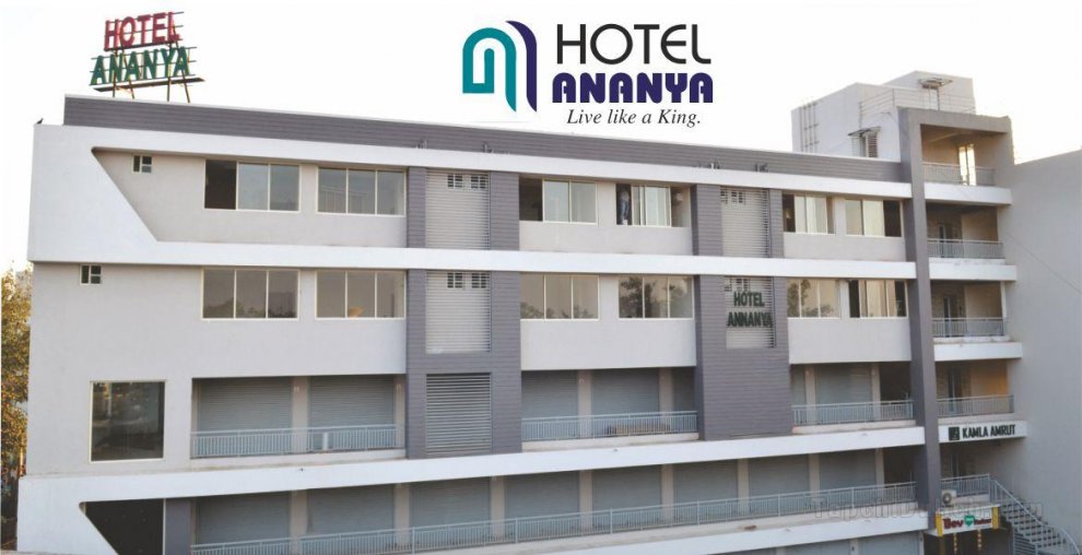Khách sạn Ananya Gujarat