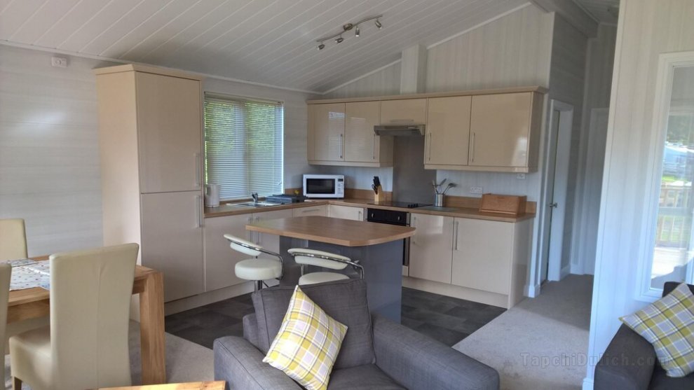 Two Bedroom Lodge 16