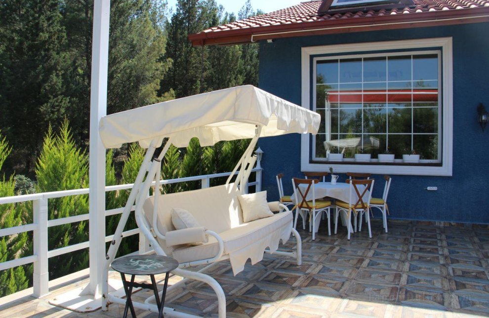 Peaceful Apart Surrounded by Nature in Kusadasi