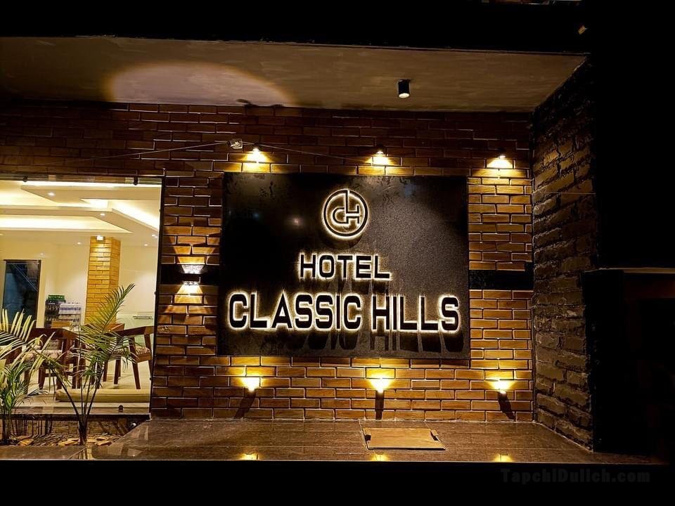 Khách sạn Classic Hills