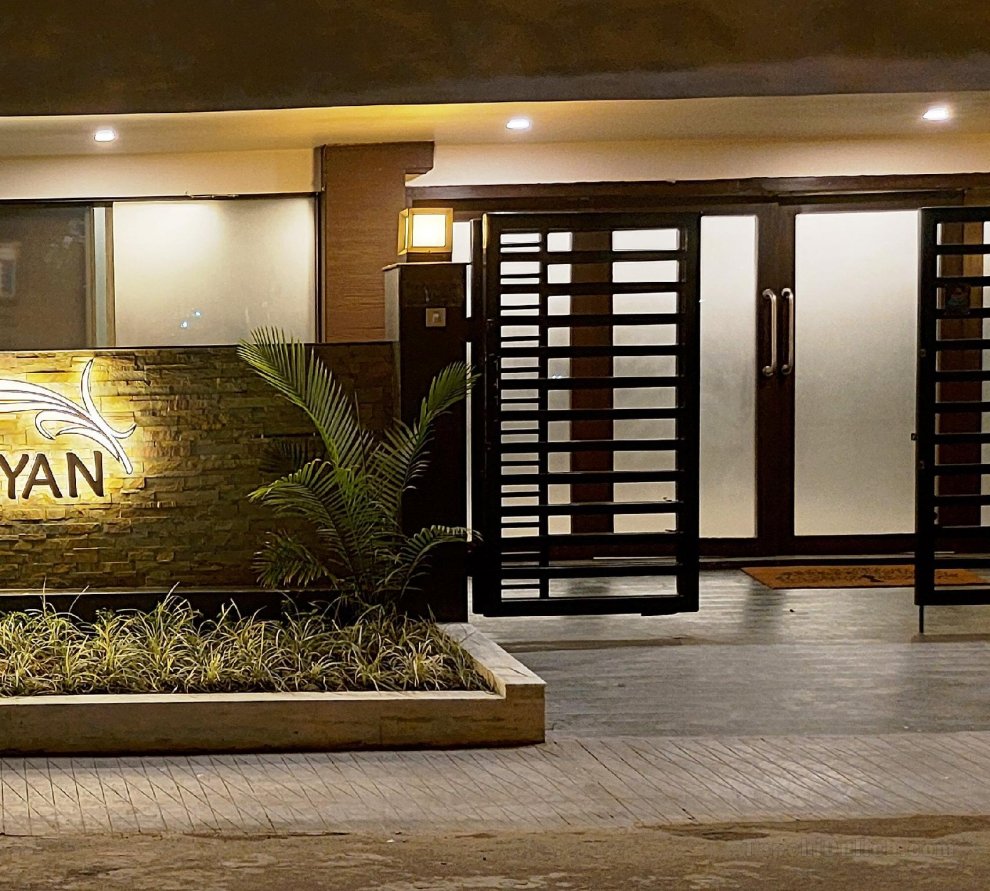 The Palm Aryan - a Boutique Hotel