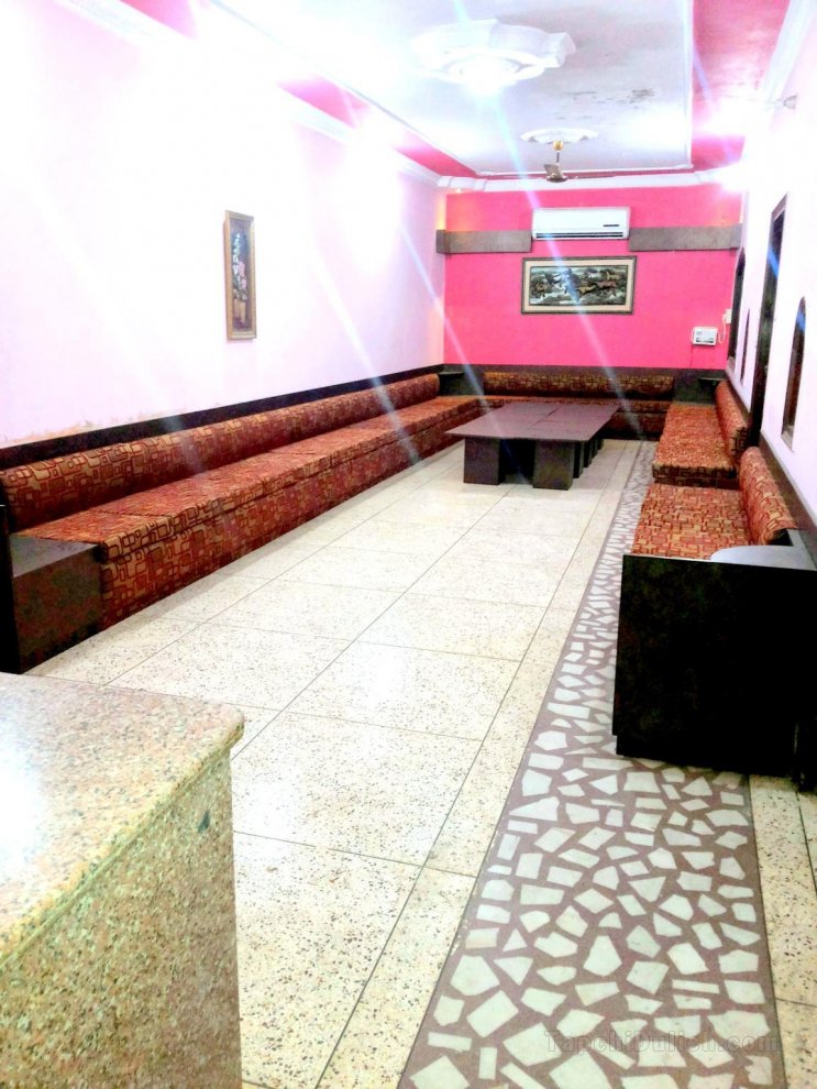Khách sạn Agarwal Guest House