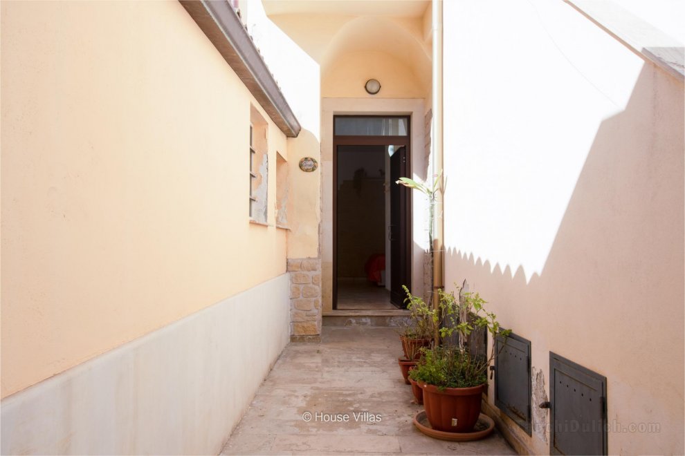 L'Angolo di San Corrado - Corradina Apartment