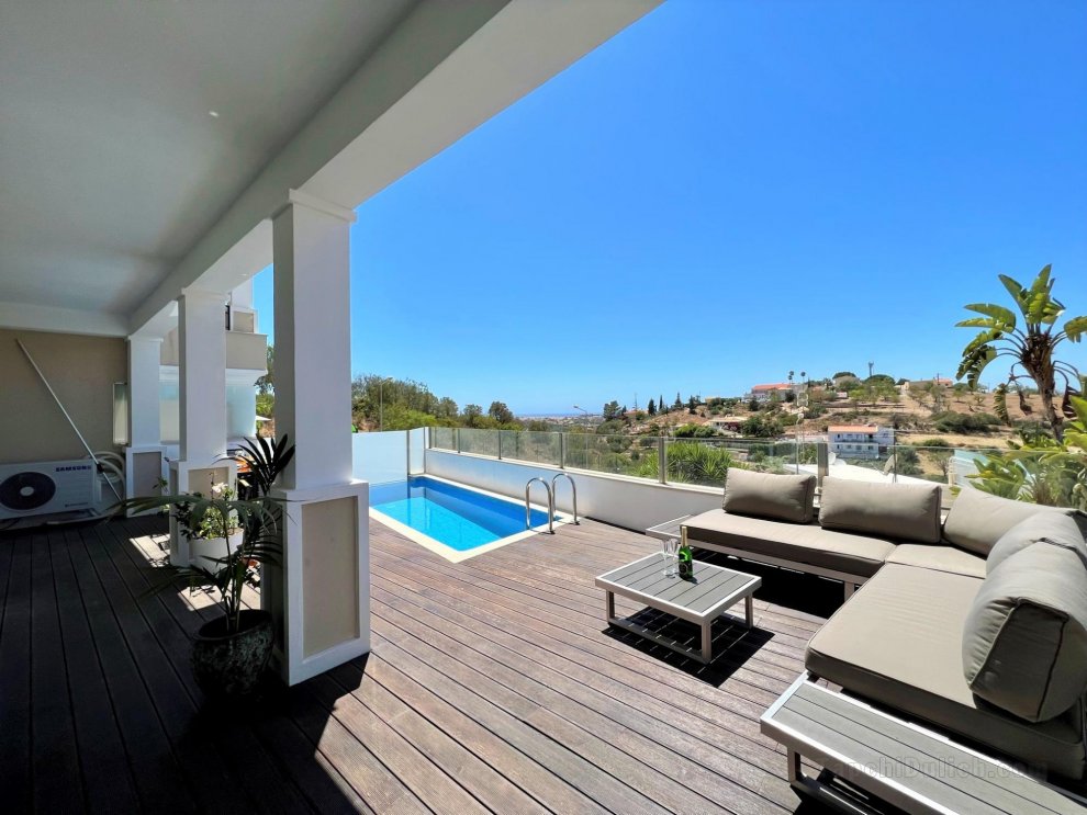 ALBUFEIRA DELUXE WITH POOL by HOMING