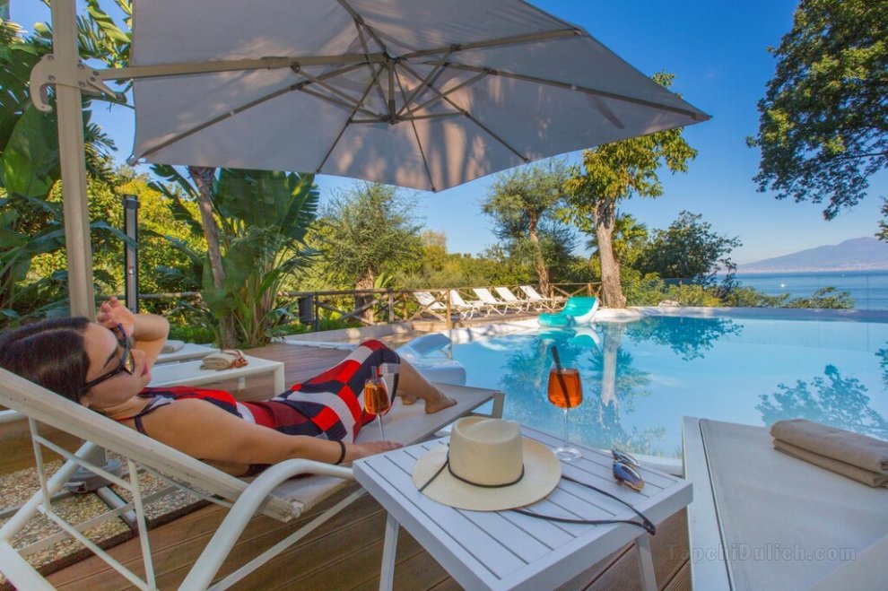 Villa Sorrento Dream Resort