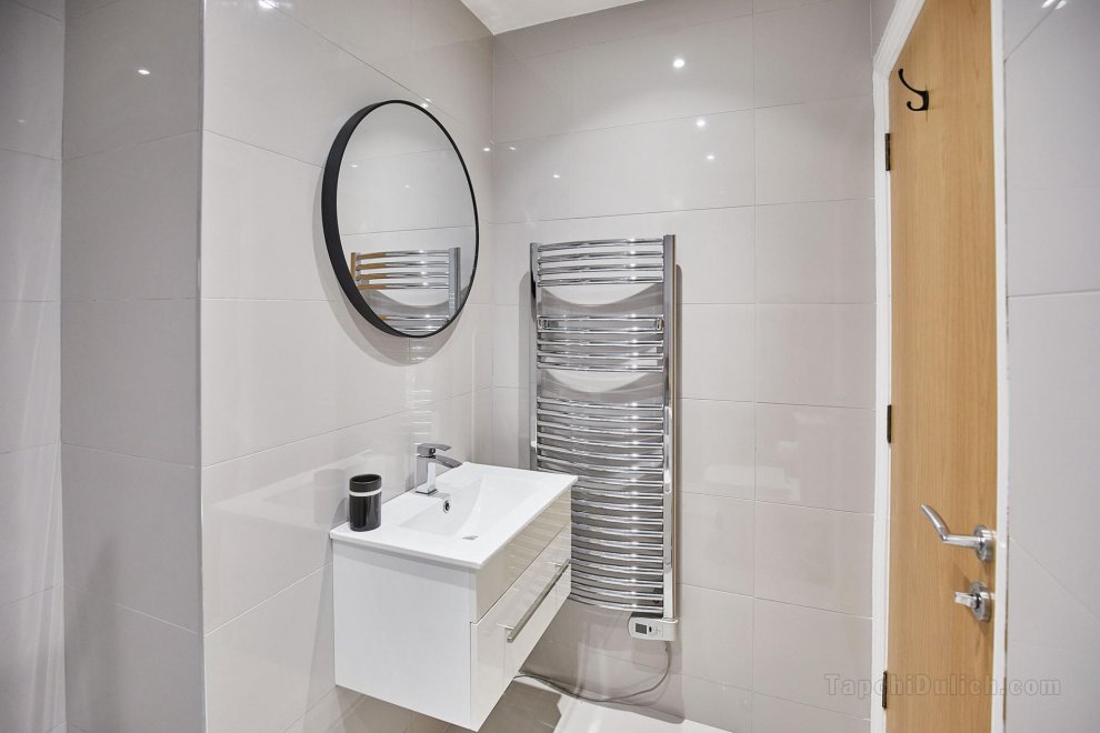 Host & Stay | Apartment 7, North Quay